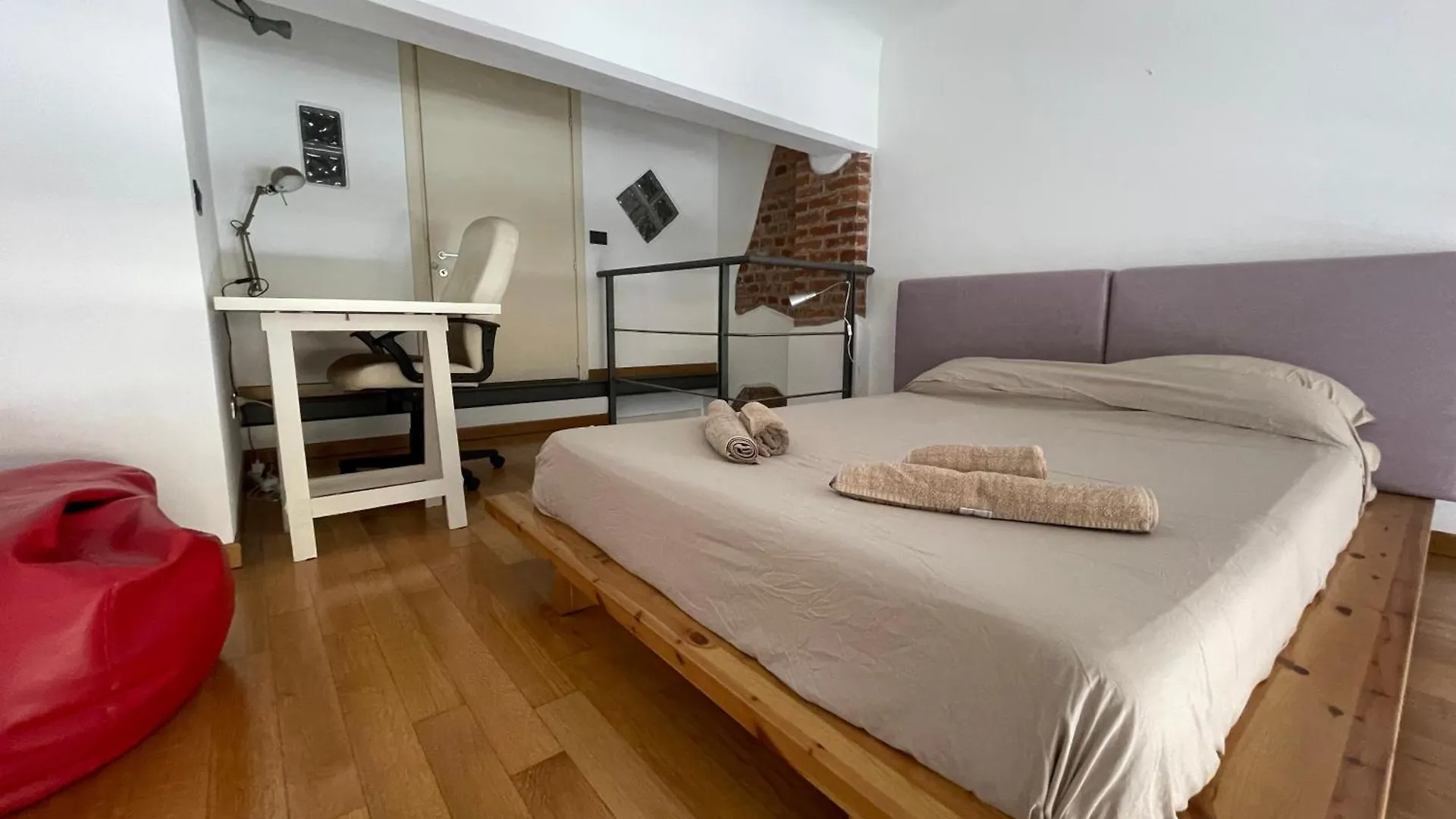 Milano Urban Loft - Navigli Apartment 0*, Milan